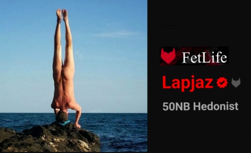 Fetlife profile image of Lapjaz (ecosexual ecoporn ecoslut) doing a naked headstand on an ocean cliff